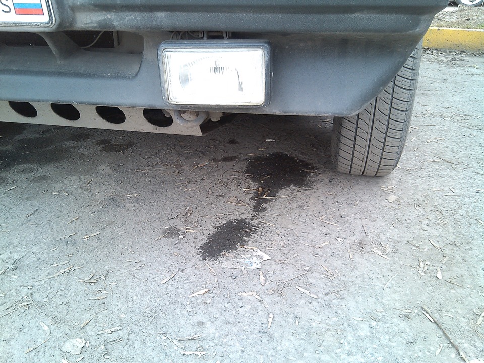 Выброс антифриза из расширительного бачка — Lada 21099, 1,5 л, 1997 ...