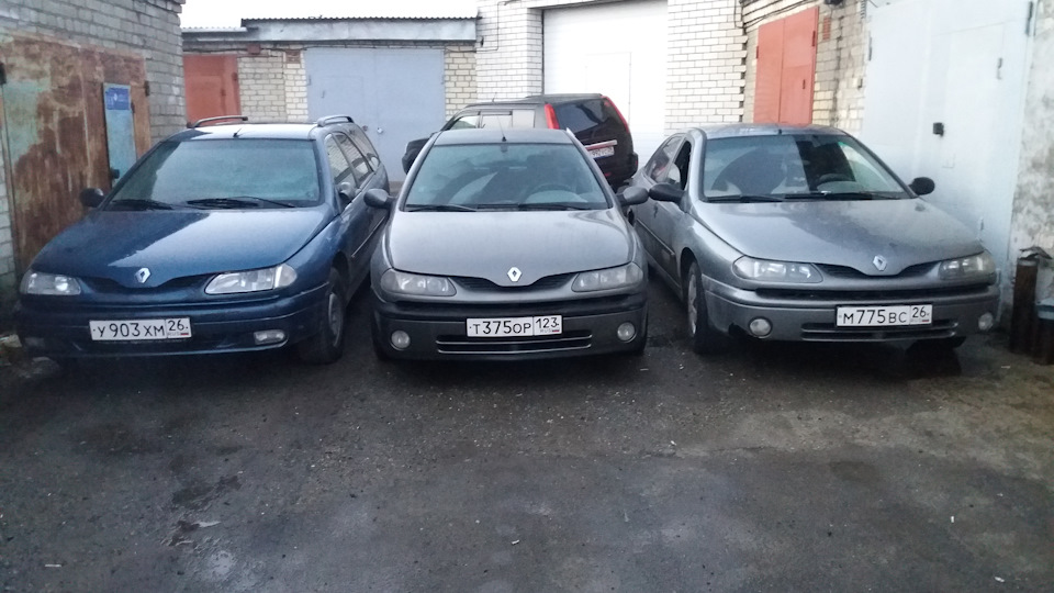 2 дизель. Рено лагуна 1 2. 9. Рено лагуна 1 2. Голубая рено лагуна 1.