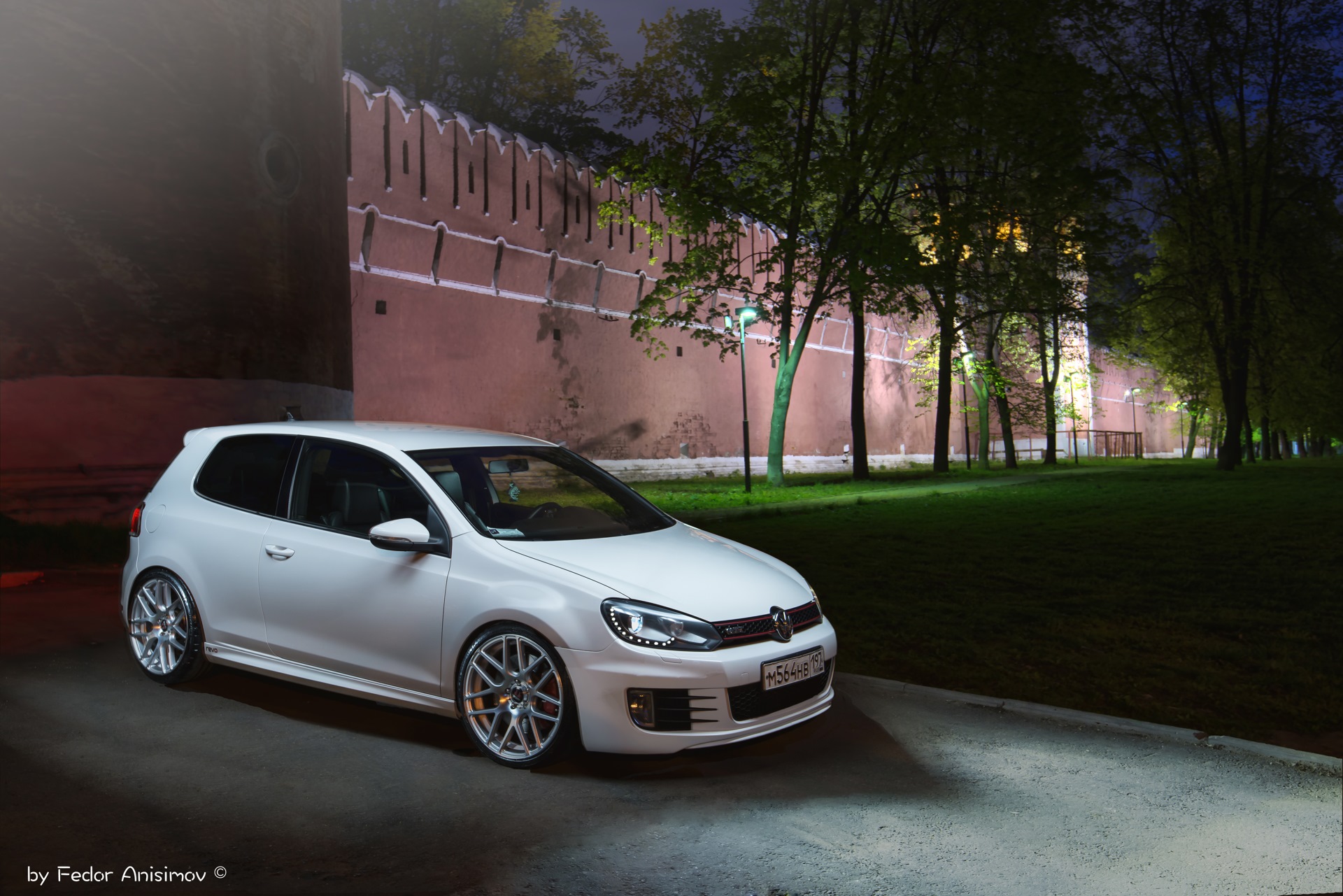 Volkswagen Golf Р±РµР»С‹Р№ 313РІРѕ177