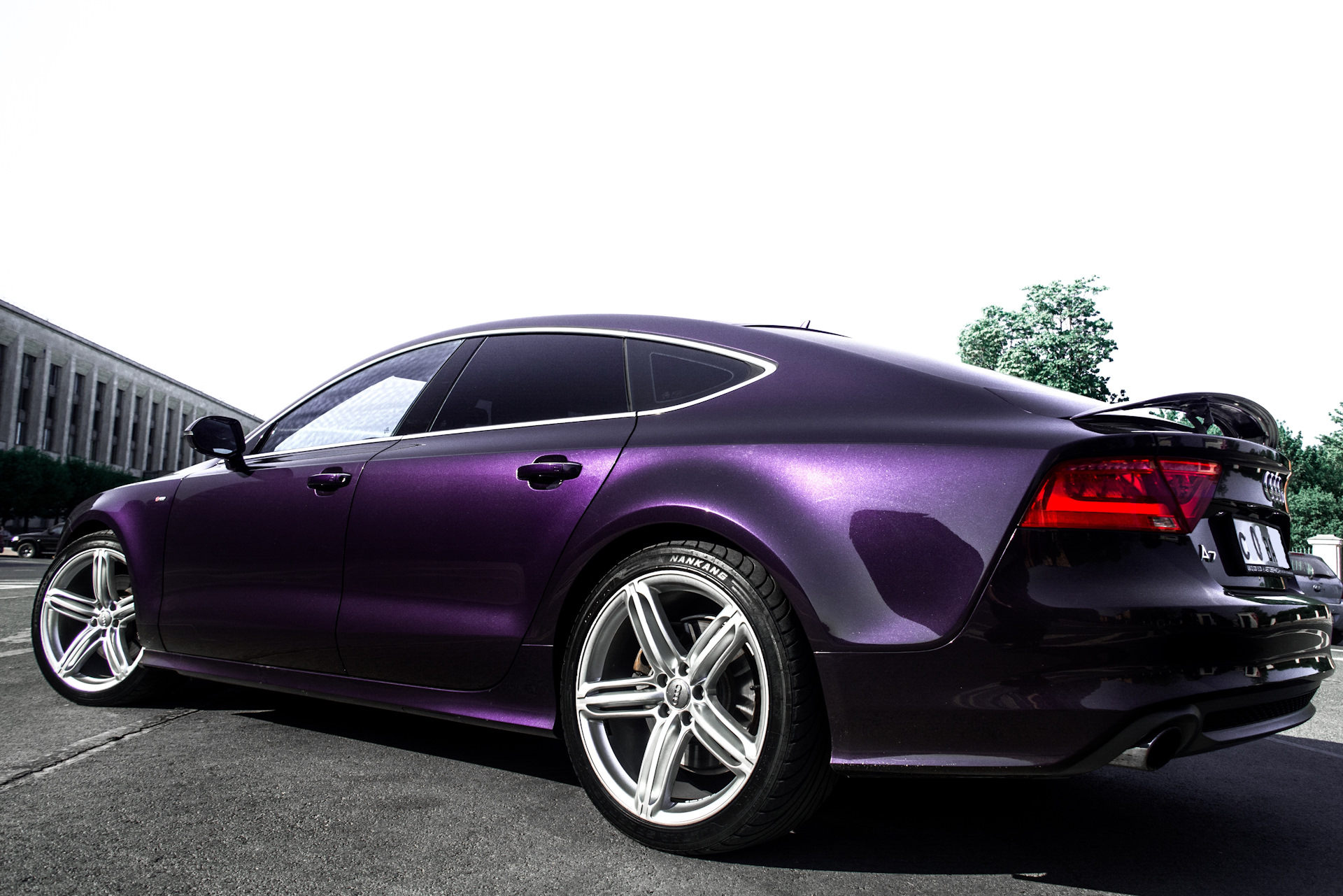 Violet Audi a7