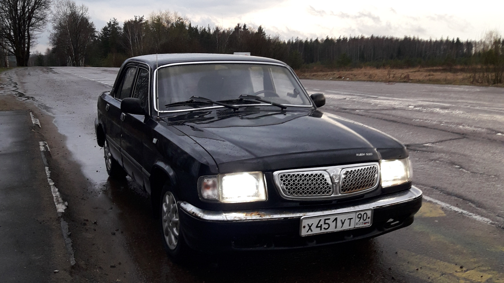 Газ 3110 5 букв. ГАЗ 3110 2001. ГАЗ 3110 Волга 2001.