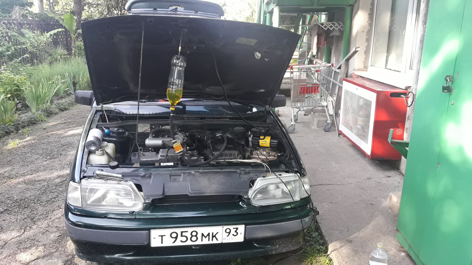 Чистка форсунок ваз 2114. Промывка ваз 2114. Промывка инжектора ваз 2114 лавром. Промывка форсунок ваз 2114. Чистка форсунок инжектора ваз 2114.