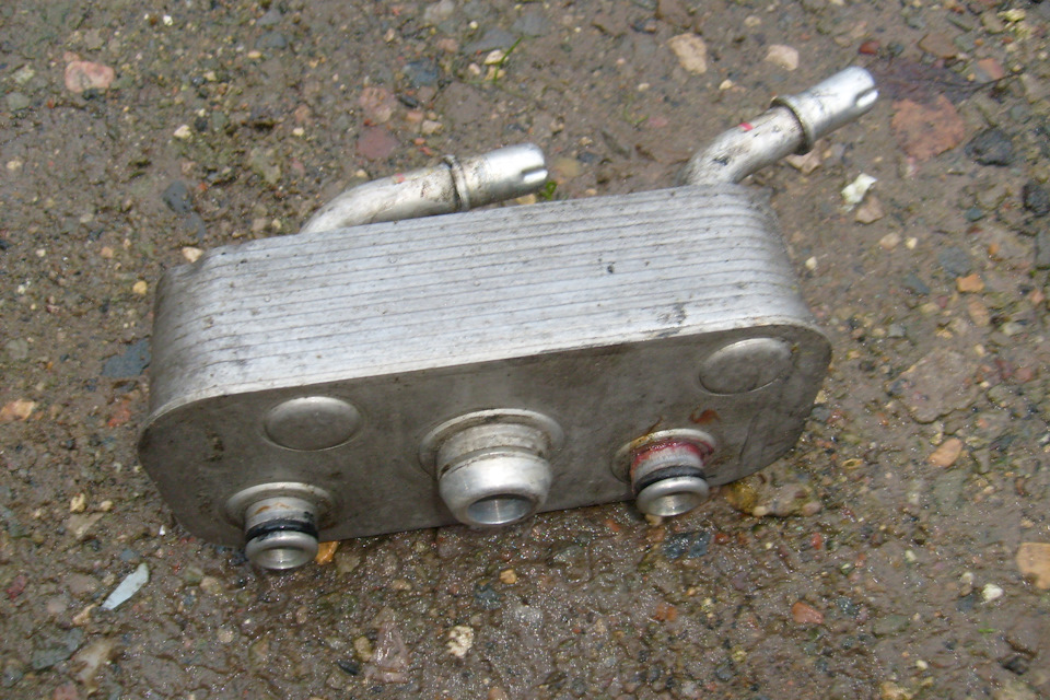 Замена радиатора охлаждения АКПП — BMW X3 (E83), 3 л, 2004 года | визит ...