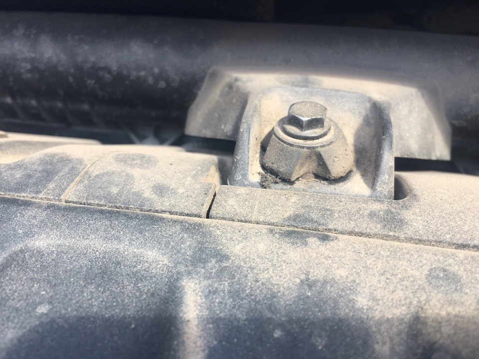 2. Резинке плохо, крошиться начала — Peugeot 308 (1G)