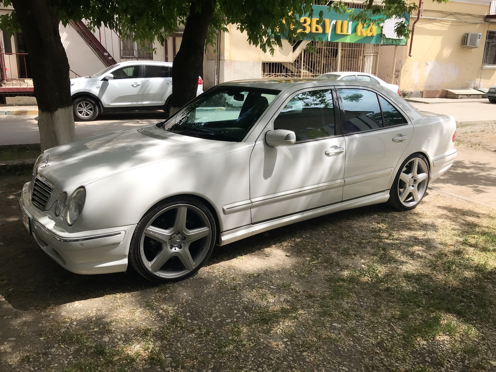 Mercedes e55 amg w210