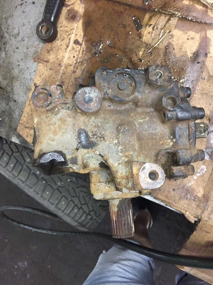 Замена рулевого редуктора — Mercedes-Benz C-class (W202), 2,6 л, 1997 ...