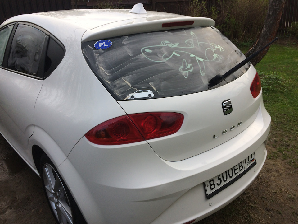 Убираем царапины от дворников на лобовом стекле оксидом церия — SEAT ...