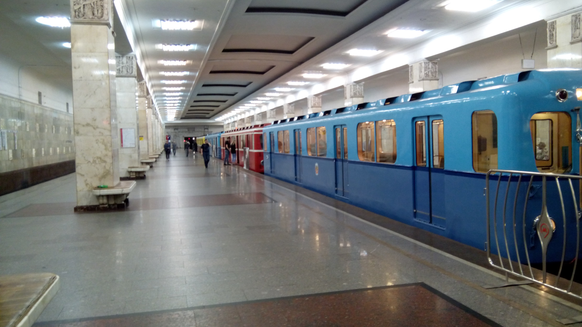 Выставка ретро вагонов метро в Москве. — DRIVE2