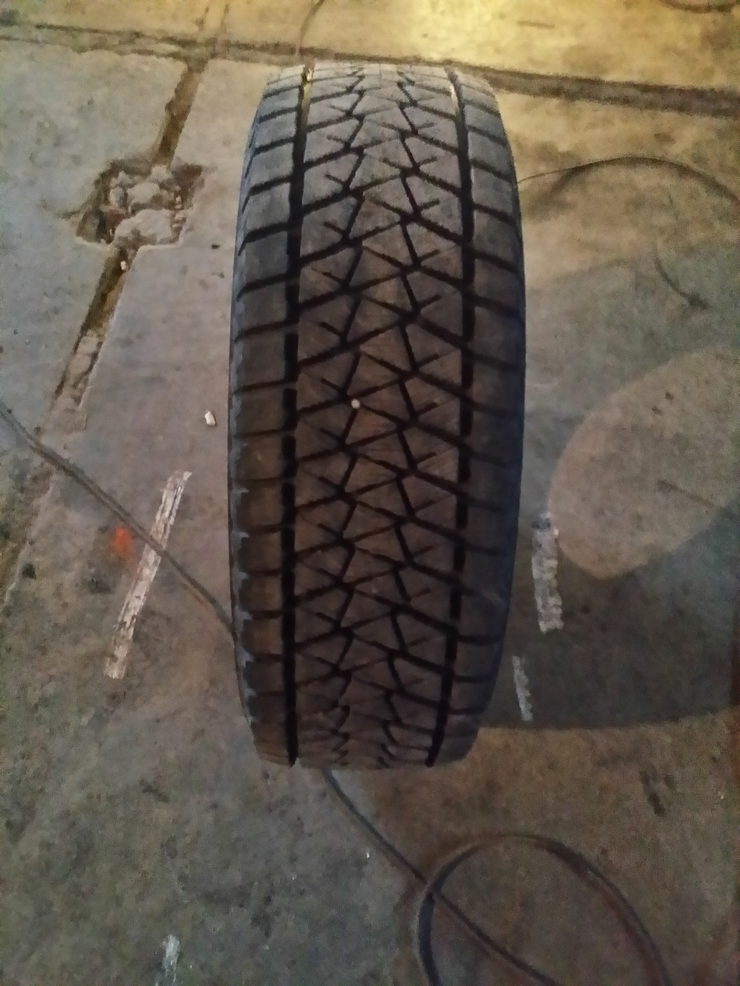 Продам Резину Бриджстоун Блазак (липучка) 265/70/16 — УАЗ 2206, 3,2 л ...