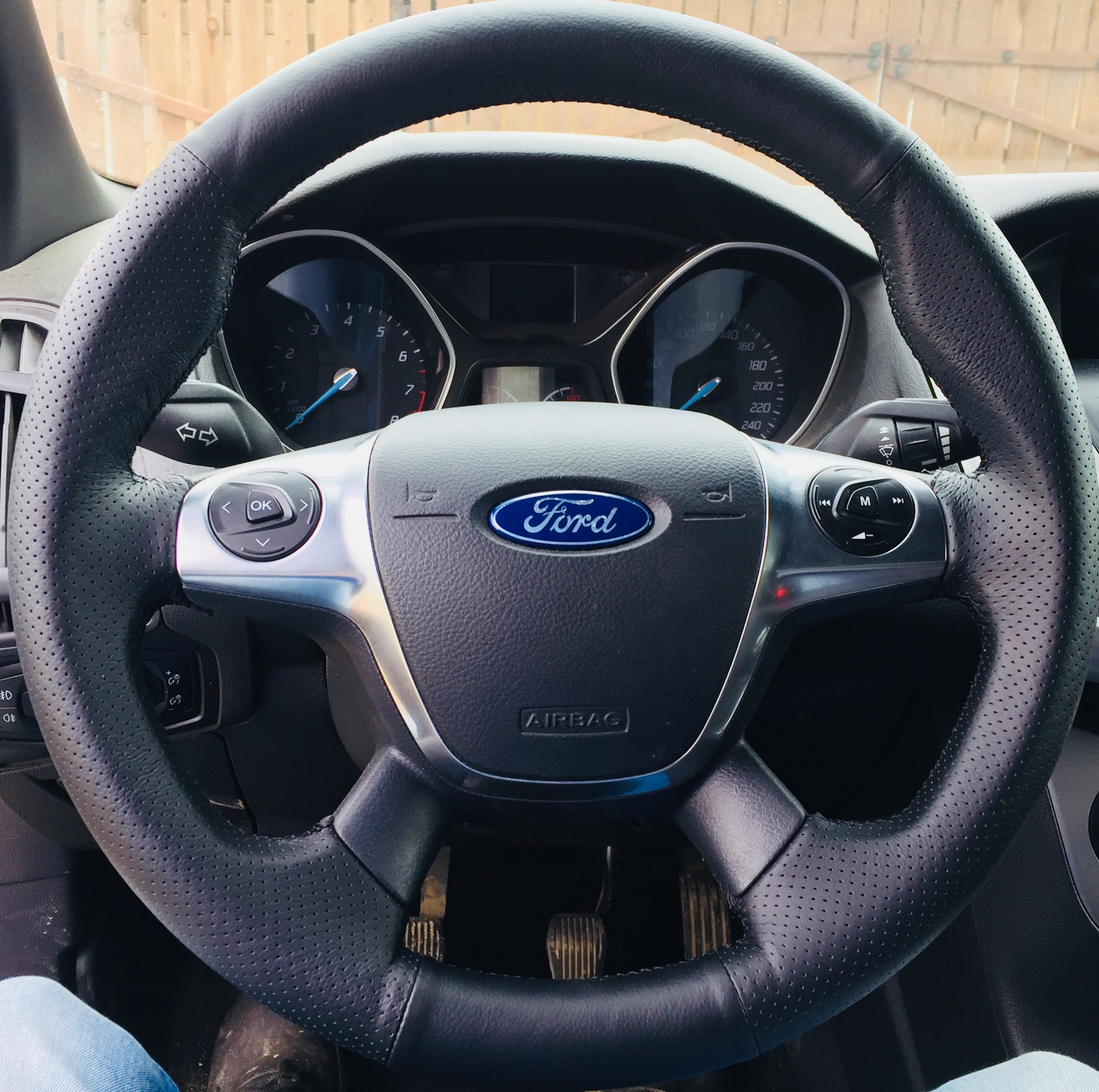 ford focus 3 руль