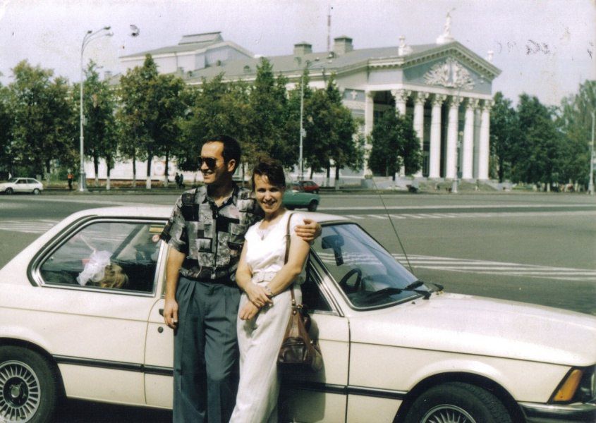 00 х. BMW Россия 90е. Иномарки90е Россия. Иномарки в 90-е. Беларусь в 90-е годы.