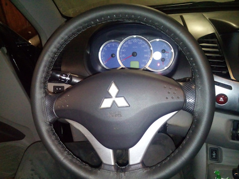 Как снять руль l200