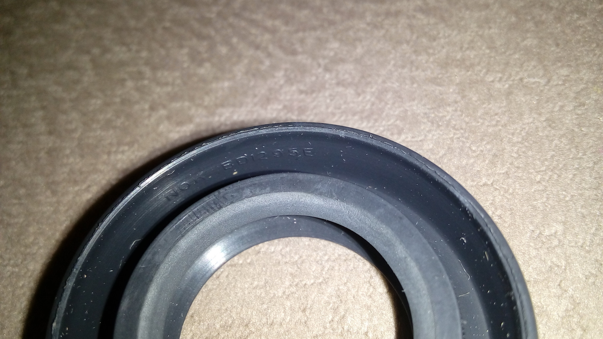 4890832 сальник коленвала передний. сколько ходят сальники. сальники на коробку ваз 2109. ваз 2110 течет сальник распредвала. сальник коленвала nissan note 1.