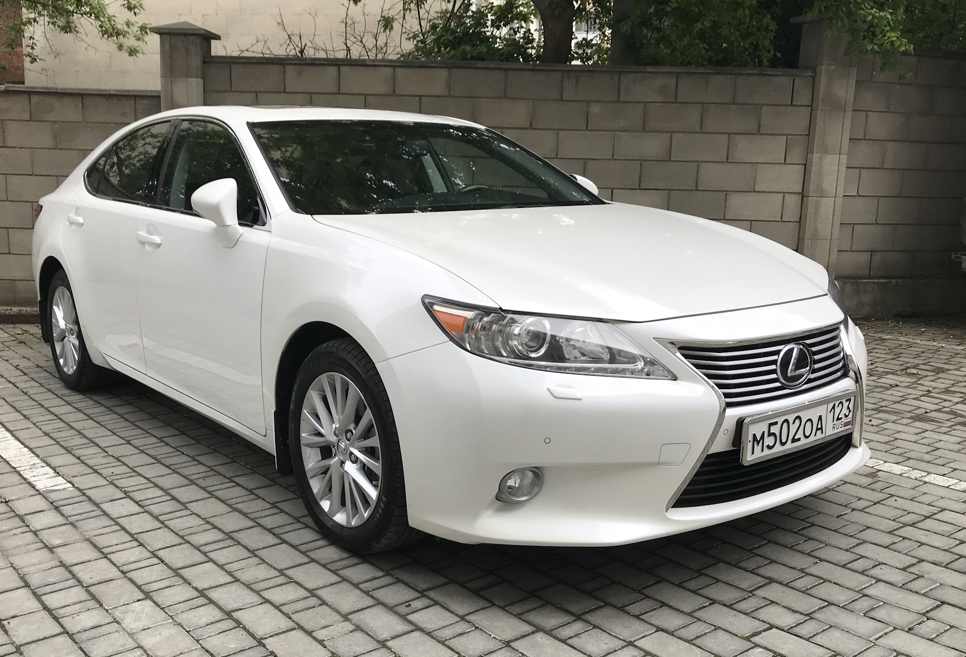 Лексус ес 2013 года. Лексус ес 2013 года. Лексус ес 250 белый перламутр 2021 внутри. Лексус ес 2013 года. Лексус es 250 белый.