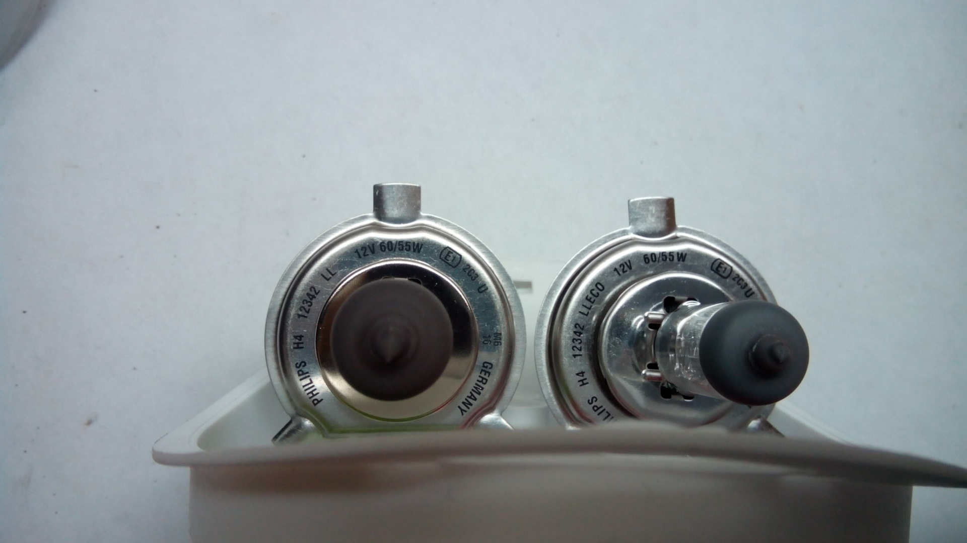 16. Поменял датчик давления масла, поставил счетчик моточасов и еще по ...