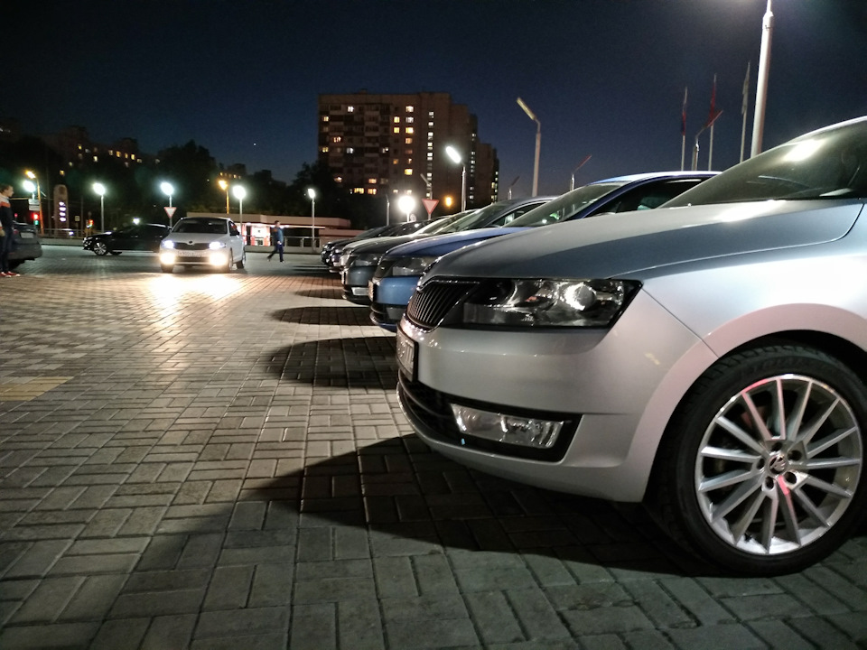 Rapid moscow. Skoda Rapid Wheels. Рапид 2021 17 колеса. Шкода Рапид 2021 17 колёса. Диски от шкоды Рапид r17 2020 года.