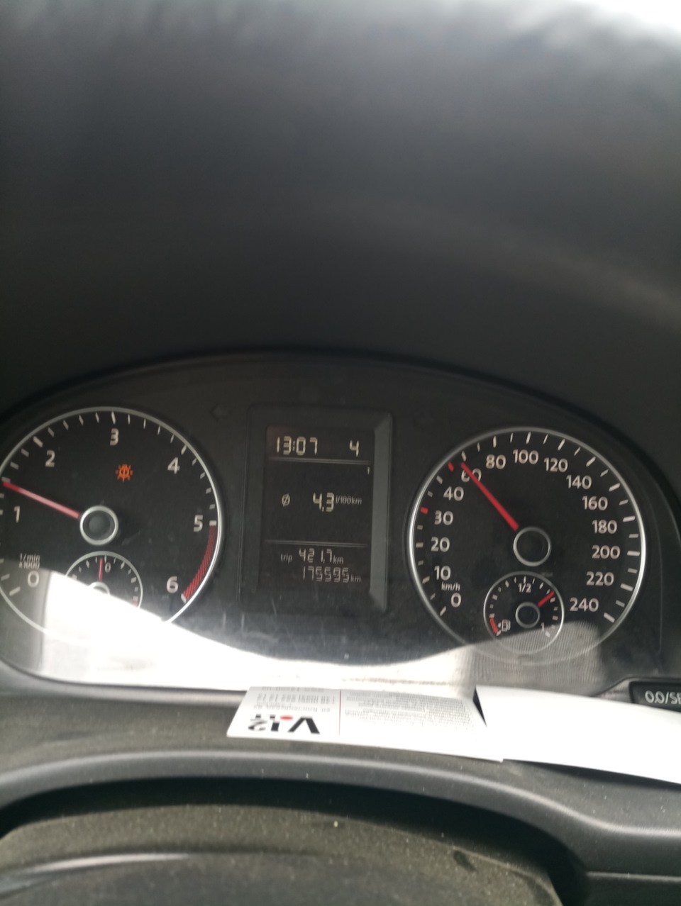 Расход 3.8 на сотню 😁 — Volkswagen Caddy (3G), 1,6 л., 2011 года ...