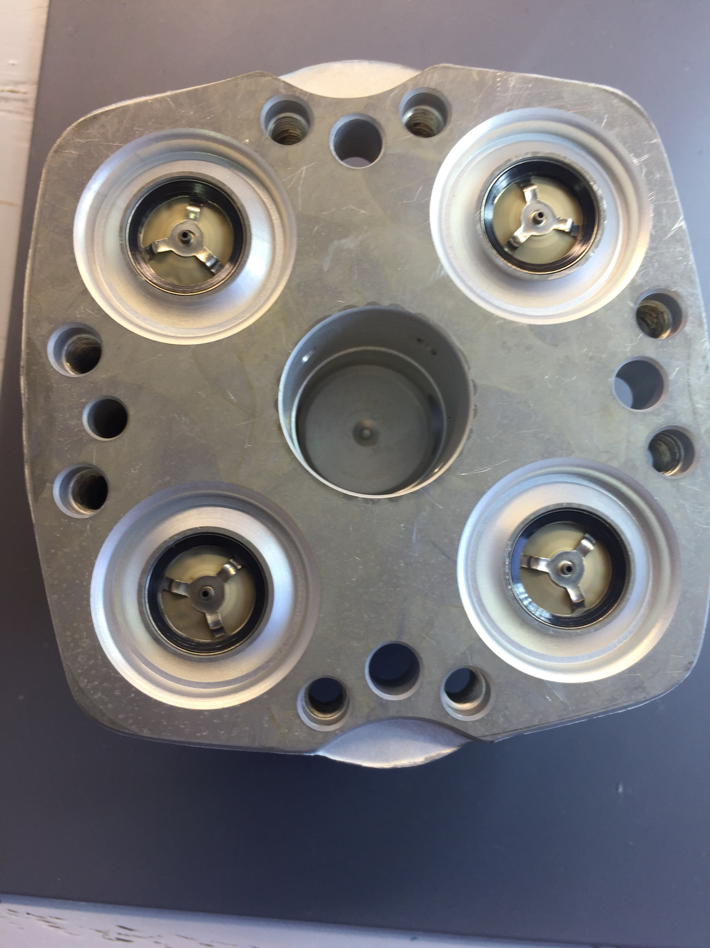 Чистка дозатора. Дозатор ауди 100. Чистка дозатора. Дозатор ауди 80 б3. Audi 100 ке джетроник плунжерная пара в деталях.