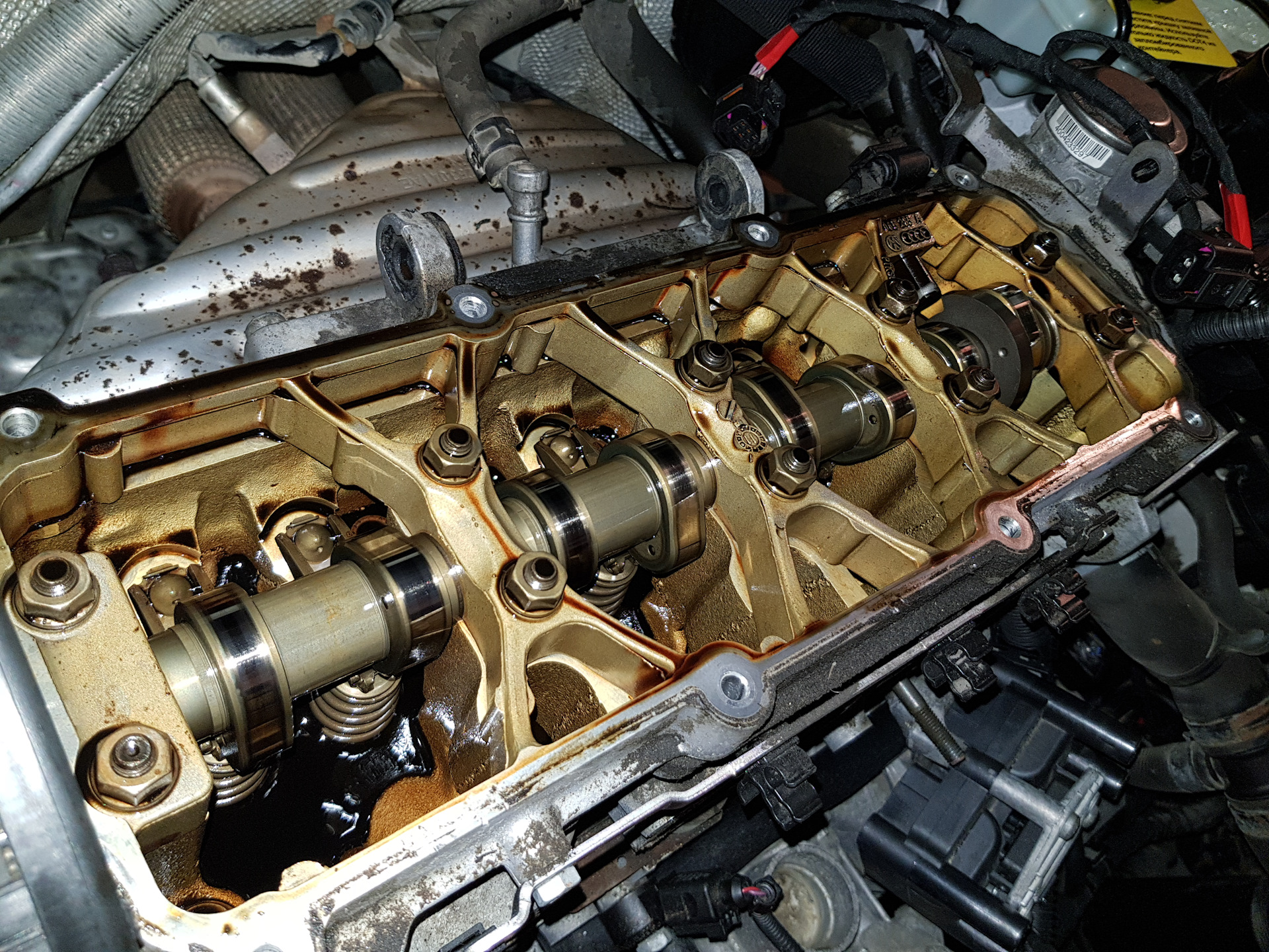 Как понять что двигатель троит. Как понять что двигатель троит. Как понять что двигатель троит. Двигатель троит на холостых. Свечи на инжекторную ваз 21099.