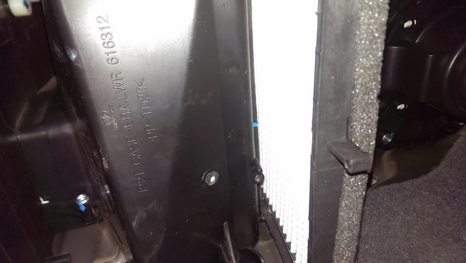 Замена салонного фильтра — Chevrolet Lacetti Sedan, 1,8 л, 2011 года ...