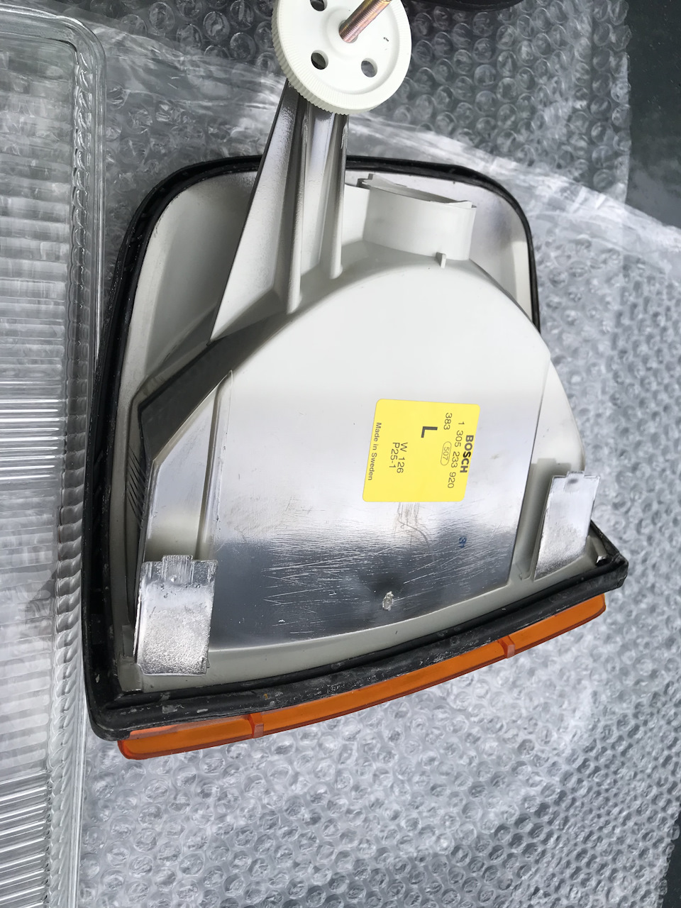 Фото в бортжурнале Mercedes-Benz S-Class (W126). Запчасти на фото: 1305233PDH