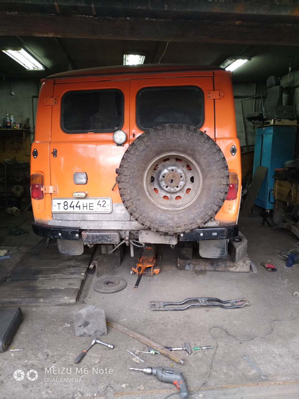 Калитка под запаску — УАЗ 2206, 2,9 л, 1995 года | своими руками | DRIVE2