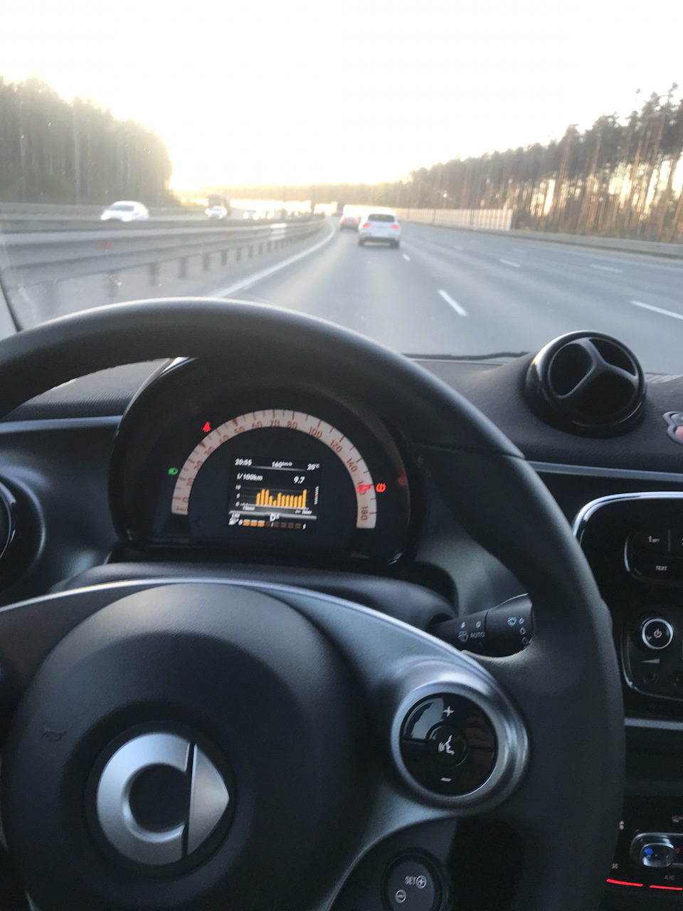 СМЫШЛЕНЫЙ КЛОП или обкатал свежий smart fortwo turbo — DRIVE2