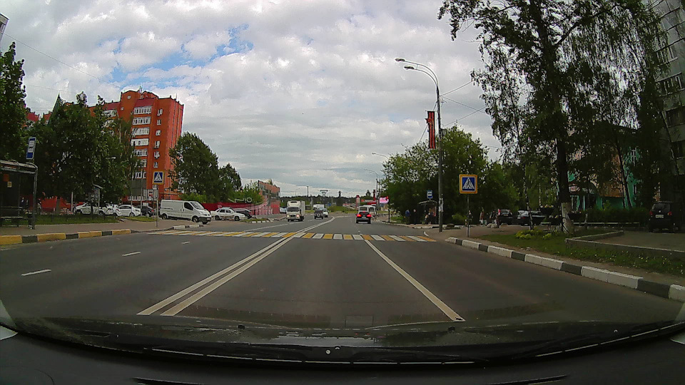 Пешеходный переход — Mitsubishi Lancer X, 1,6 л, 2014 года | нарушение ...