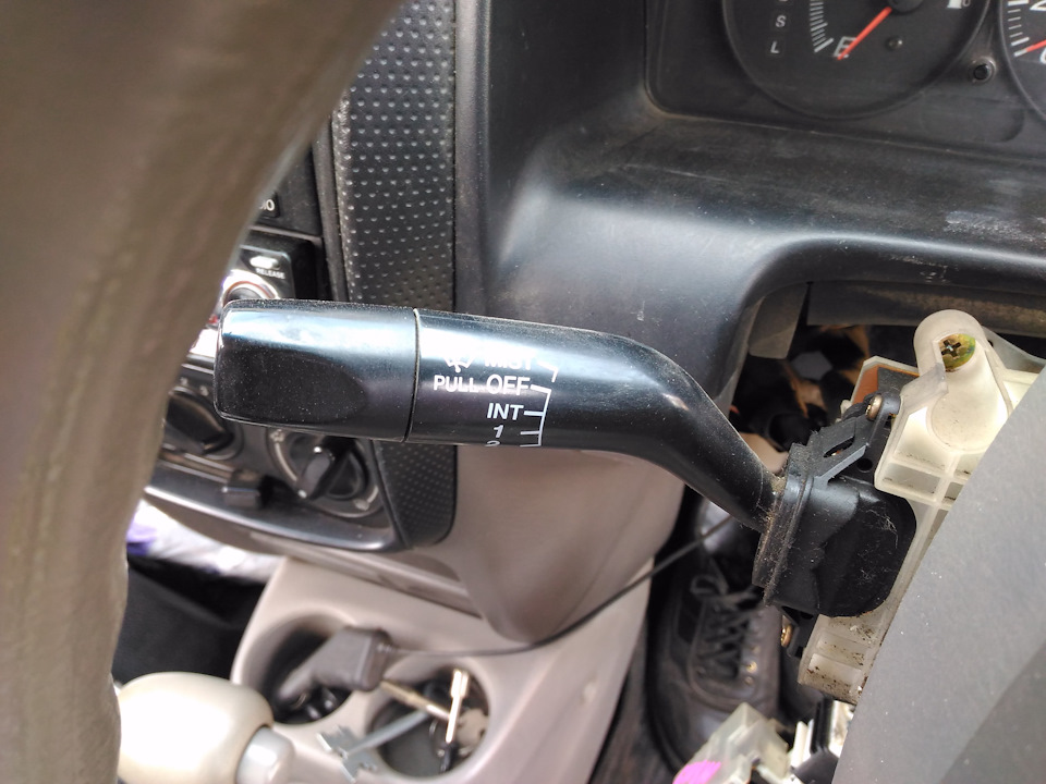 Замена дворников Мазда СХ-5. Фото, инструкция как поменять дворники на СХ-5