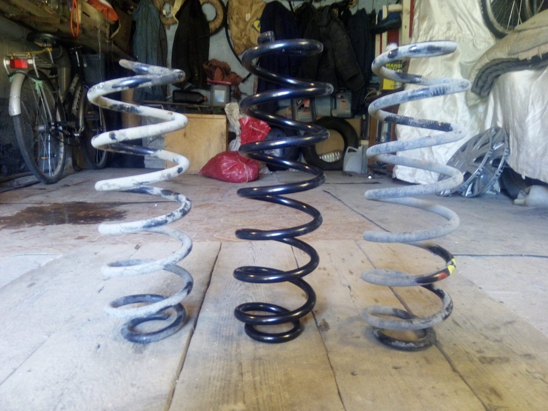 Замена лопнувшей задней пружины — Skoda Octavia A5 Mk2, 1,6 л, 2013 ...