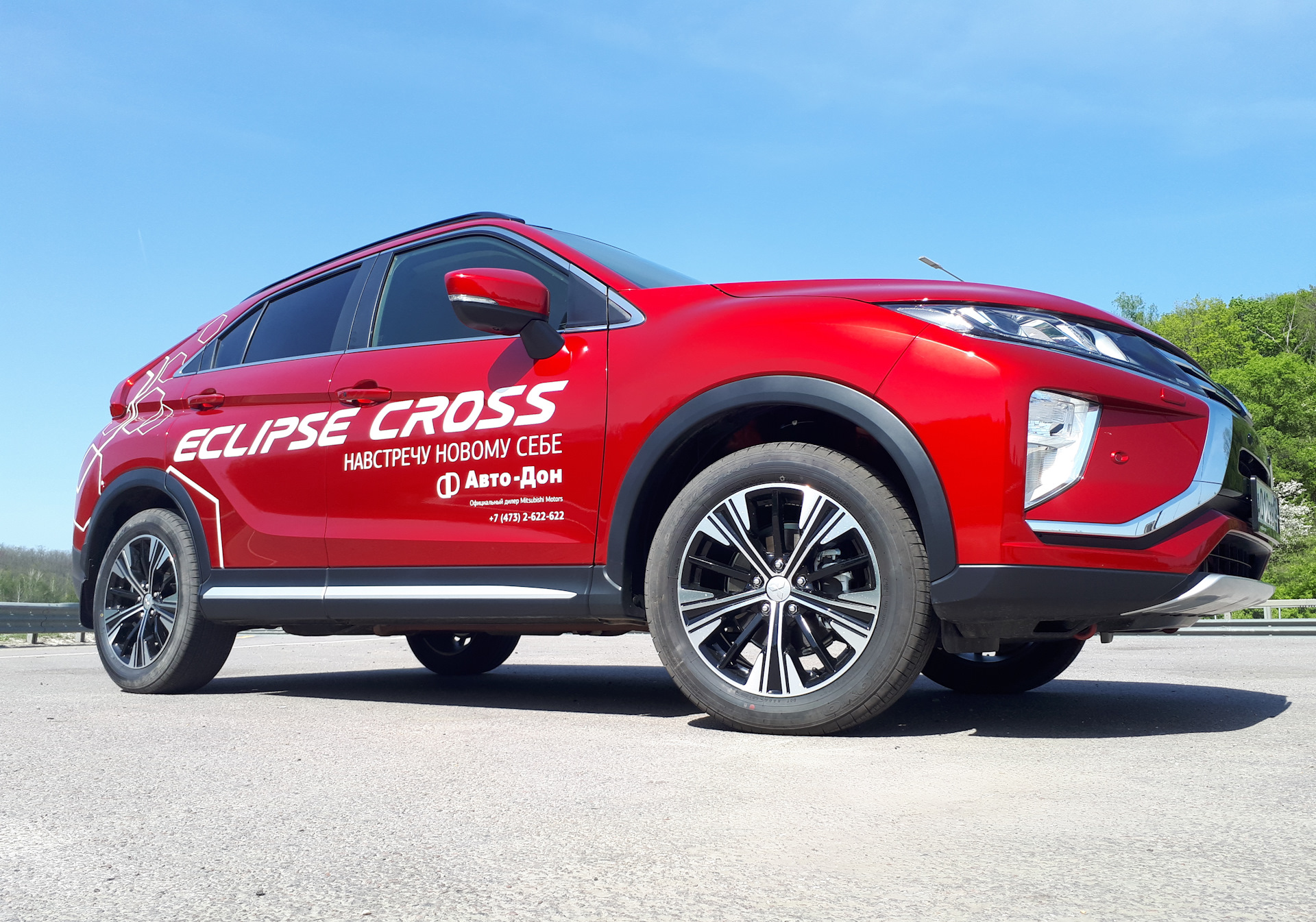 Cross avto. Мицубиси Эклипс кросс. Mitsubishi Eclipse Cross габариты. Nissan Eclipse Cross. РВР Эклипс кросс.