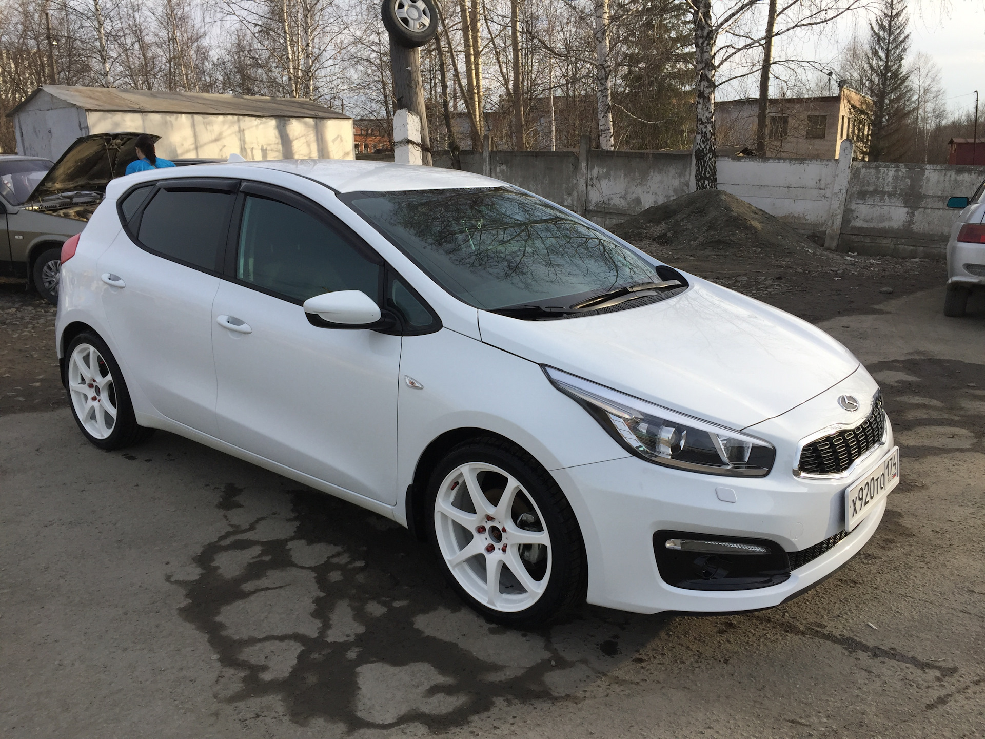 52 Проставки на колеса + новые гайки — KIA Ceed (2G), 1,6 л, 2015 года |  стайлинг | DRIVE2