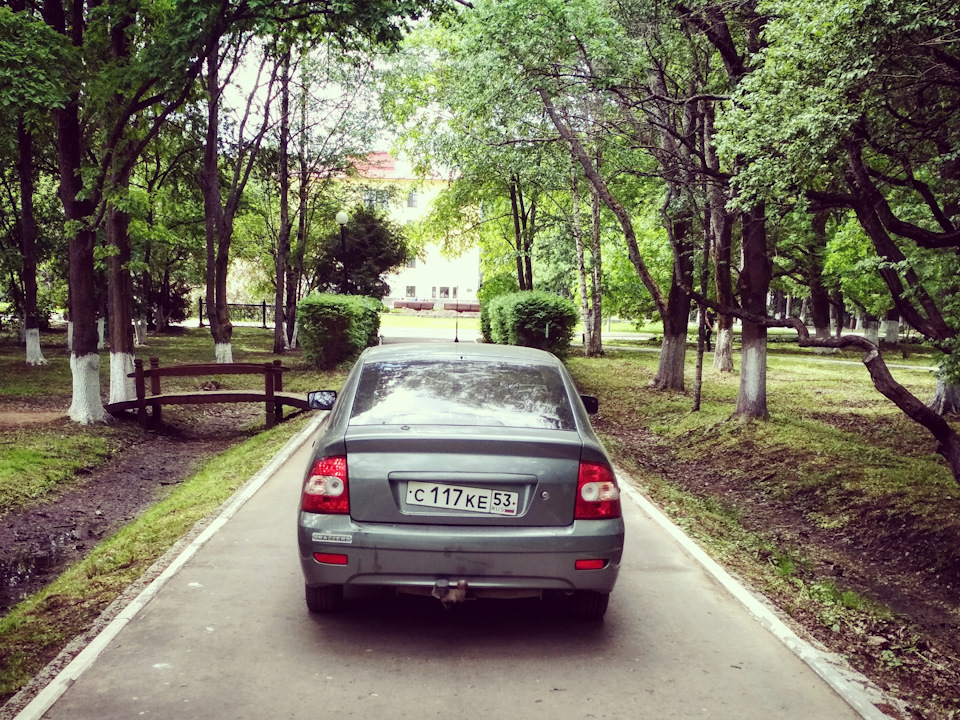Курорт старая русса — Lada Приора хэтчбек, 1,6 л, 2010 года ...