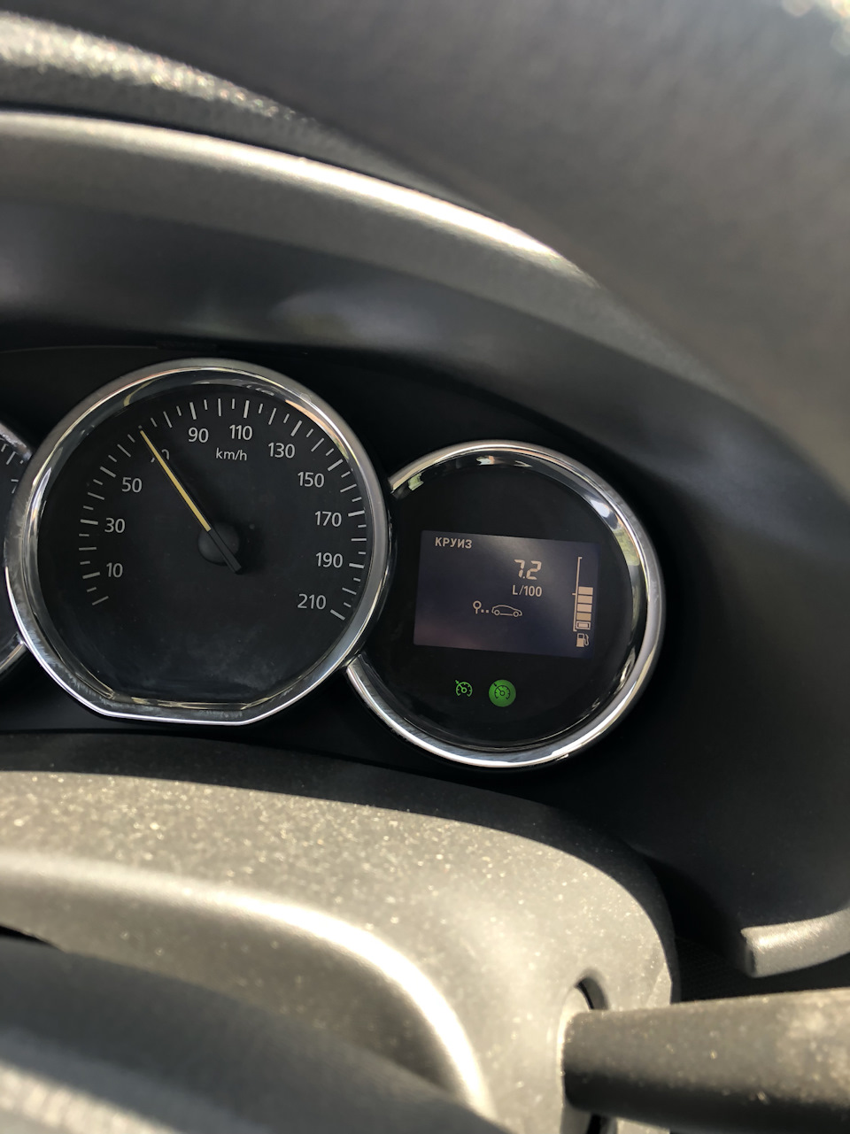 Расход топлива)) — Renault Sandero 2G, 1,6 л, 2017 года | наблюдение ...