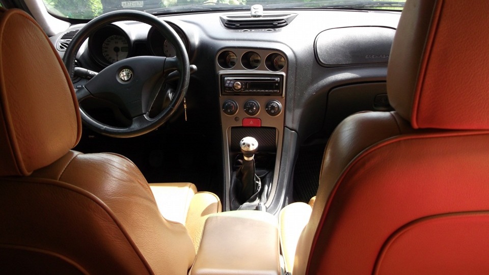 Альфа ромео 156 1.8. Альфа Ромео 156 1999. Alfa Romeo 156 1.8 t. Spark. Альфа Ромео 156 сиденья.