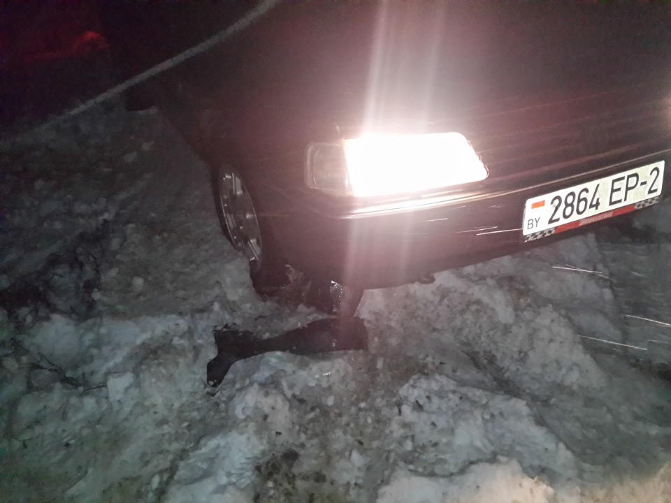 Отвалилась защита арки — Peugeot 405, 1,8 л, 1995 года | поломка | DRIVE2
