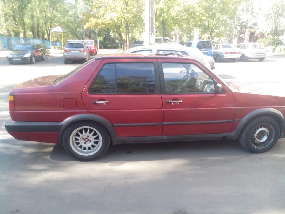 Задние стойки-chek! — Volkswagen Jetta II, 2 л, 1990 года | своими ...