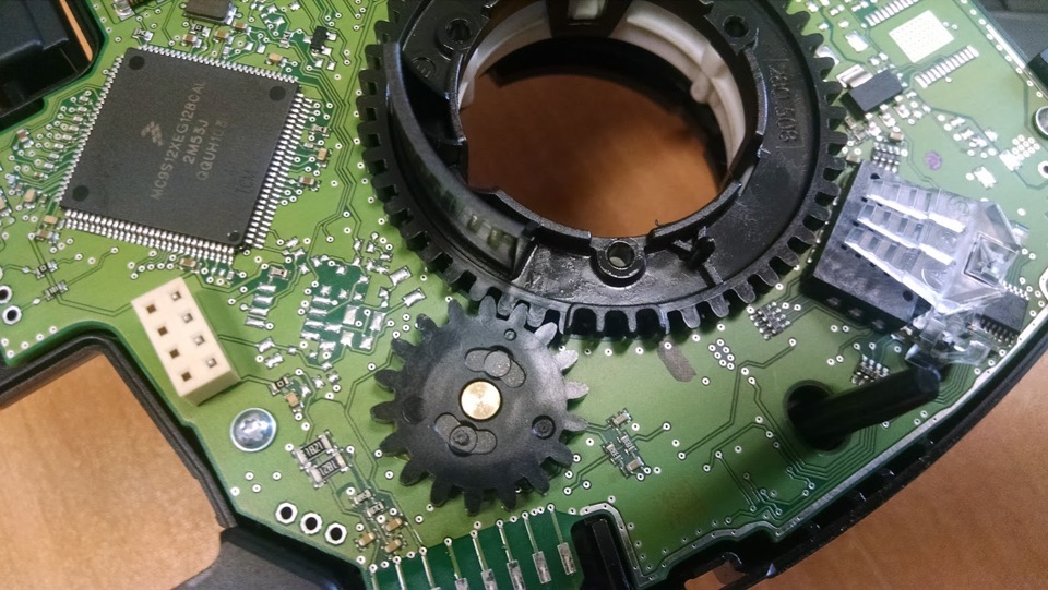 Хотите узнать про: Как правильно называется подрулевой шлейф