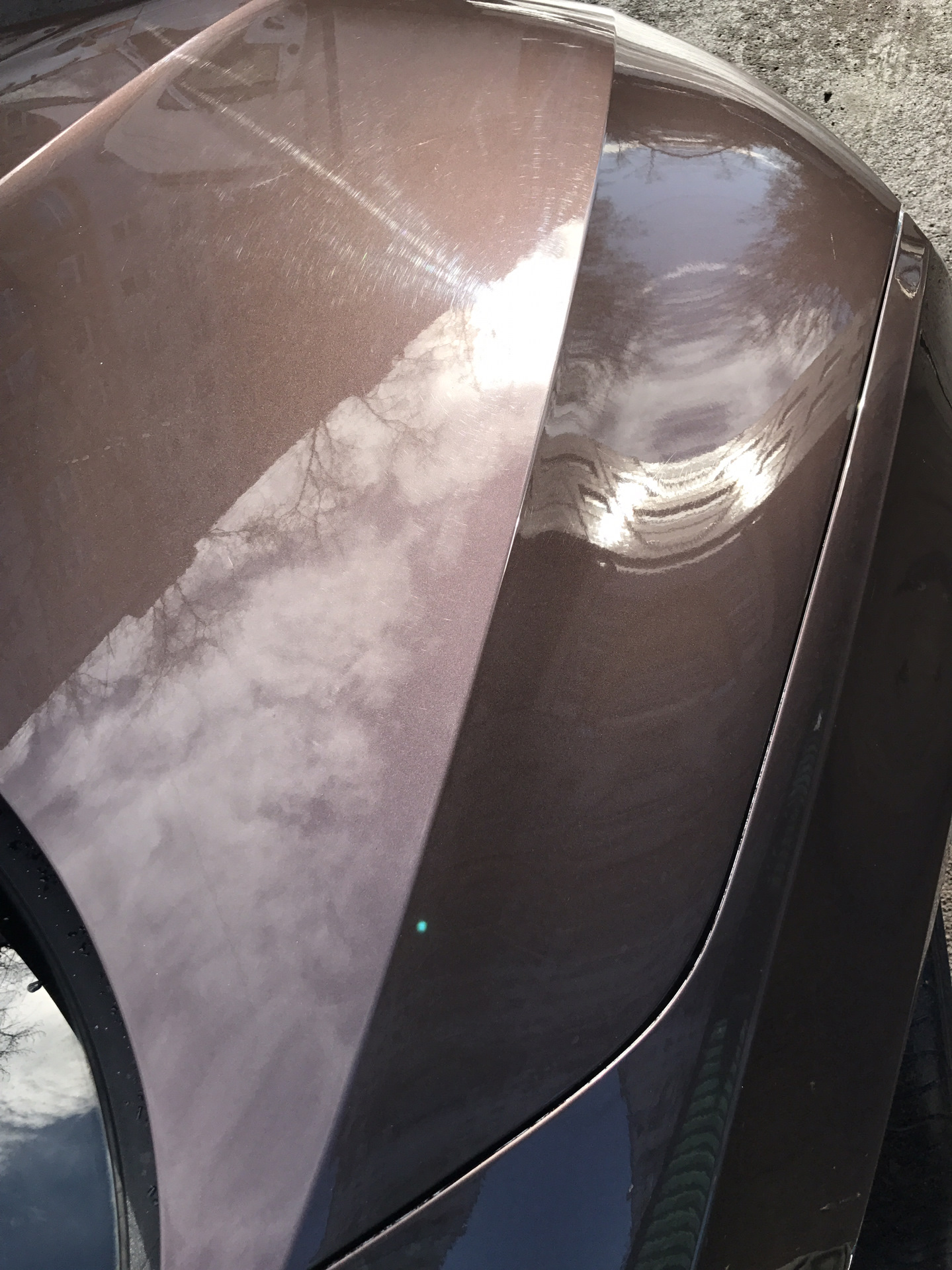 покраска авто. вмятина на крыле автомобиля. полировка крыла. полировка переднего крыла автомобиля. крылышки полировкой.