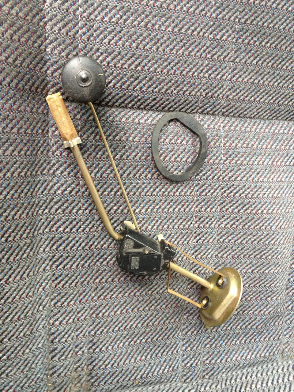 Проблемные места или забор топлива с датчиком. — Москвич 2141, 1,5 л ...