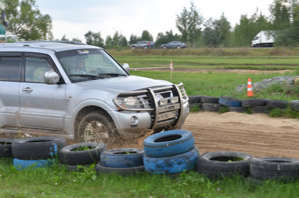 Фото в бортжурнале Mitsubishi Pajero (3G)