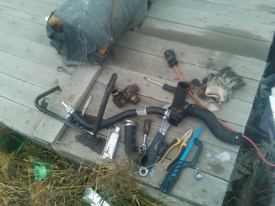 замена термостата от Шеви на ниву 213 — Lada 4x4 3D, 1,7 л, 1997 года ...