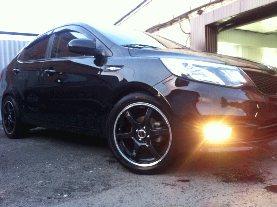 17е ТАПКИ — KIA Rio (3G), 1,4 л, 2015 года | колёсные диски | DRIVE2