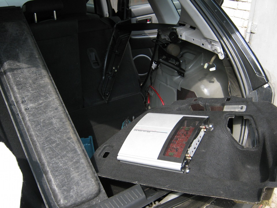 Подключение саба — Mazda 3 (1G), 2 л., 2006 года | автозвук | DRIVE2