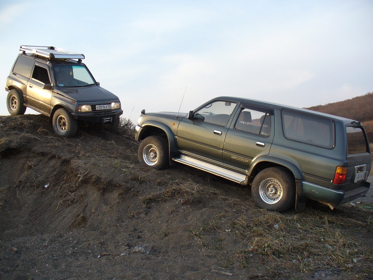 Сурф 2. Toyota Hilux Surf. Ржавый Сурф 185. Большой хороший джип Сурф монстр. Toyota Surf джип 93 года выпуска 94 фотографию покажи.