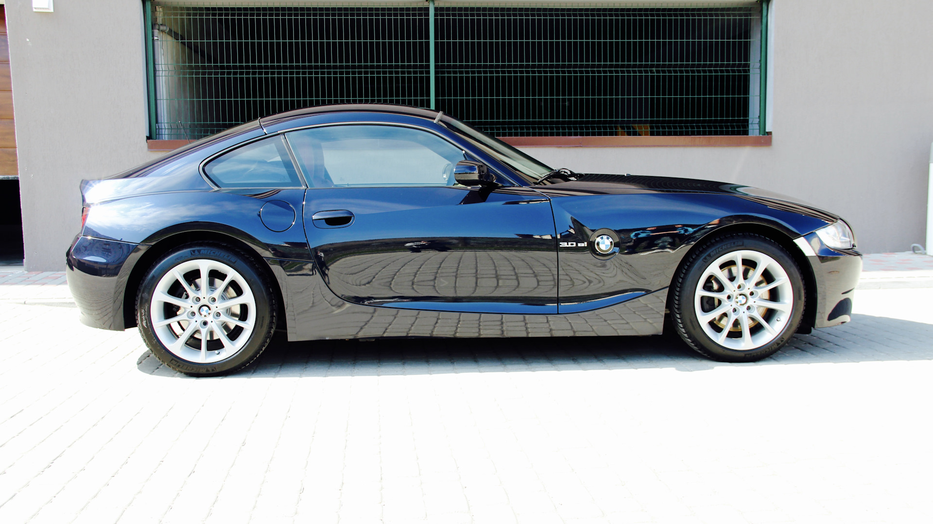 BMW Z4 Coupe (E86) 3.0 бензиновый 2007 | Carbon Swarz на DRIVE2