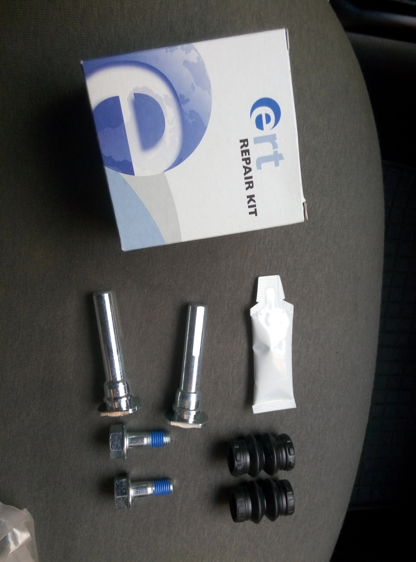 Ремкомплект направляющих суппорта дэу матиз 1. Направляющая клапана дэу матиз 0. Направляющие клапанов дэу матиз 0. Направляющие матиз 0. 8 артикул.