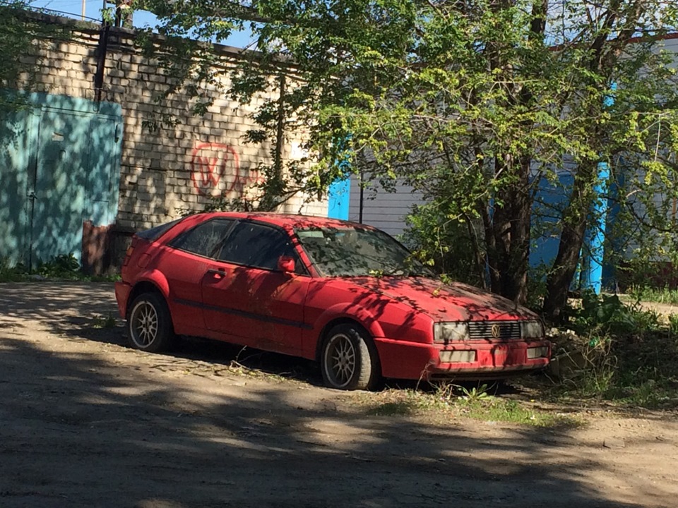 Заброшенные автомобили в Подмосковье