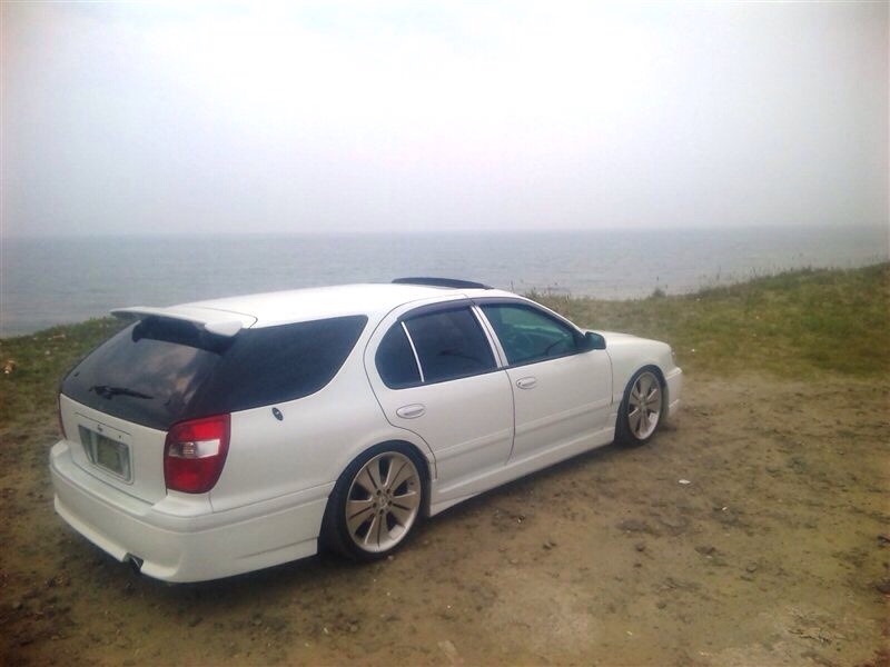 Nissan Cefiro Wagon 2000