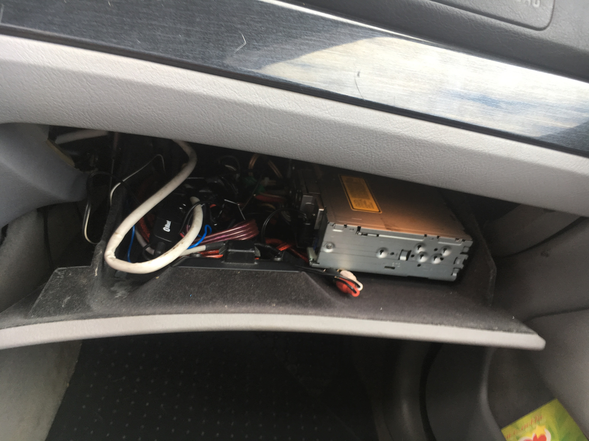 Хочется поставить магнитолу на андройде! — BMW 5 series (E39), 2,3 л ...